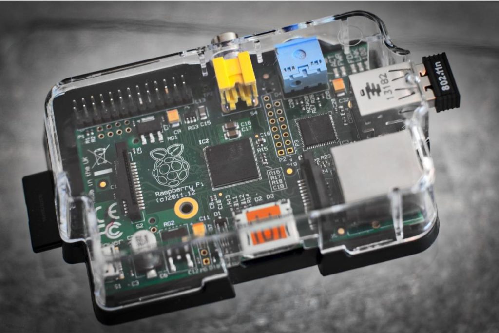 How to know Which Motherboard Model Our Computer Uses