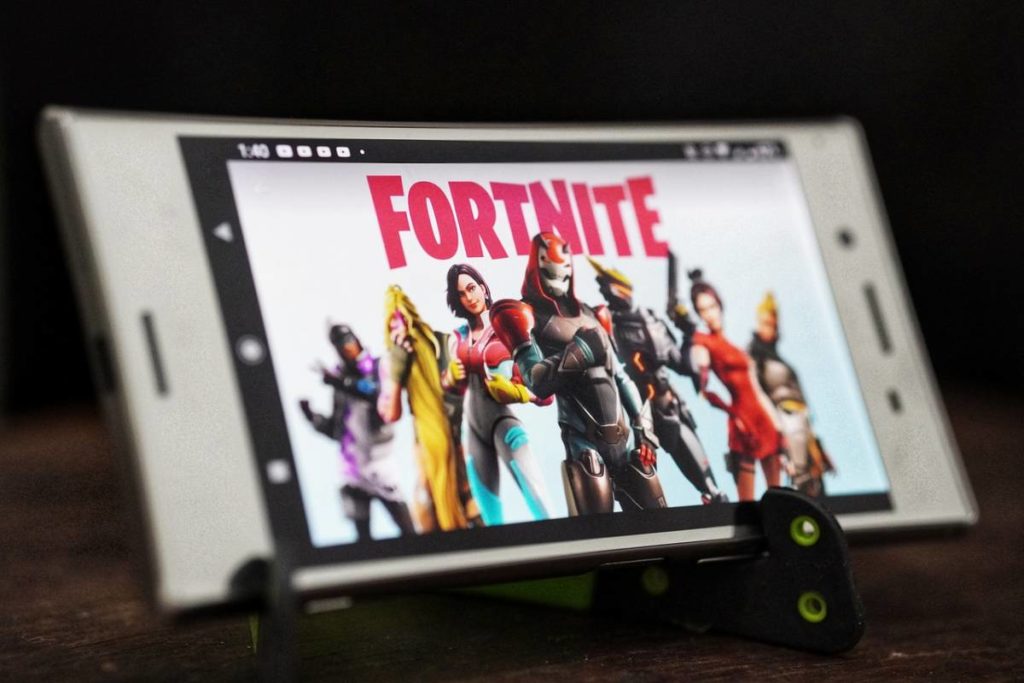 How to Play Fortnite Battle Royale?